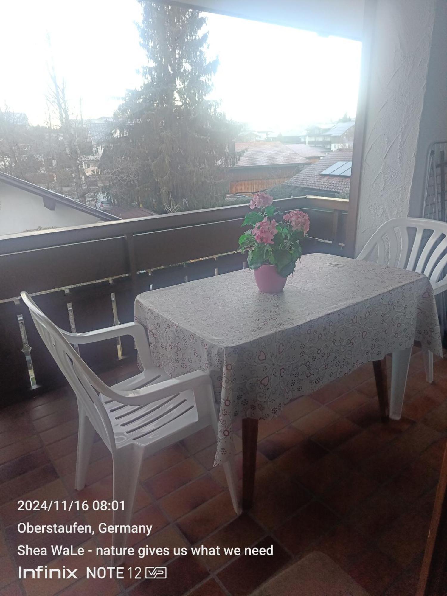 Allgaeu Vibes - Fusslaeufige Erreichbarkeit Vom Bahnhof, Mit Aussicht, Wettergeschuetzter Balkon Oberstaufen Esterno foto